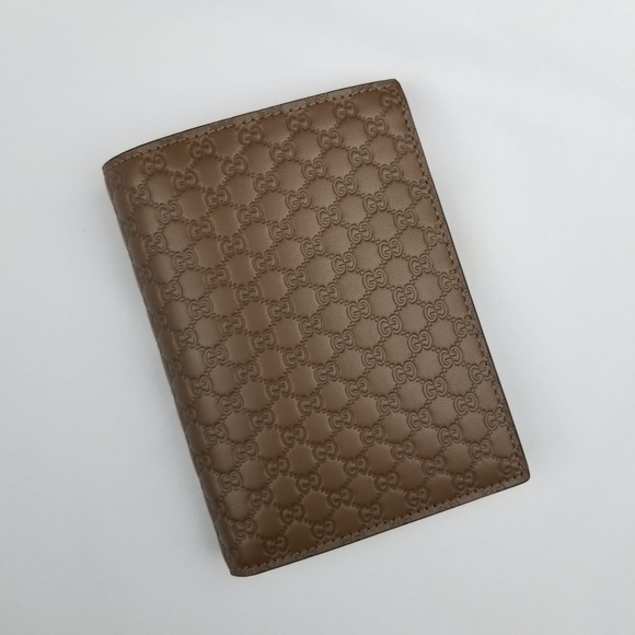 NWT Gucci Microguccissima Brown Passport Holder - Picture 2 of 7